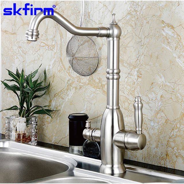 Retro Classic Double Handle Kitchen Faucet