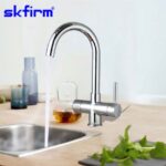 Torneira de água a ferver instantânea a 98 graus com bloqueio para crianças para torneira de cozinha
